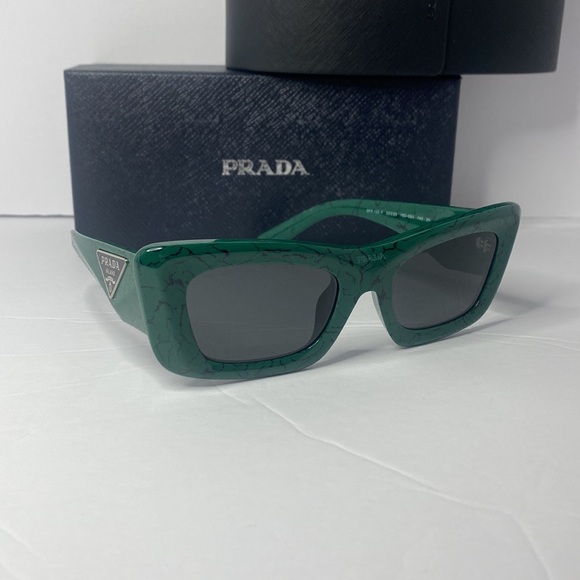 New- Prada PR13ZSF Green Marble Dark Grey Sunglasses - Picture 6 of 17